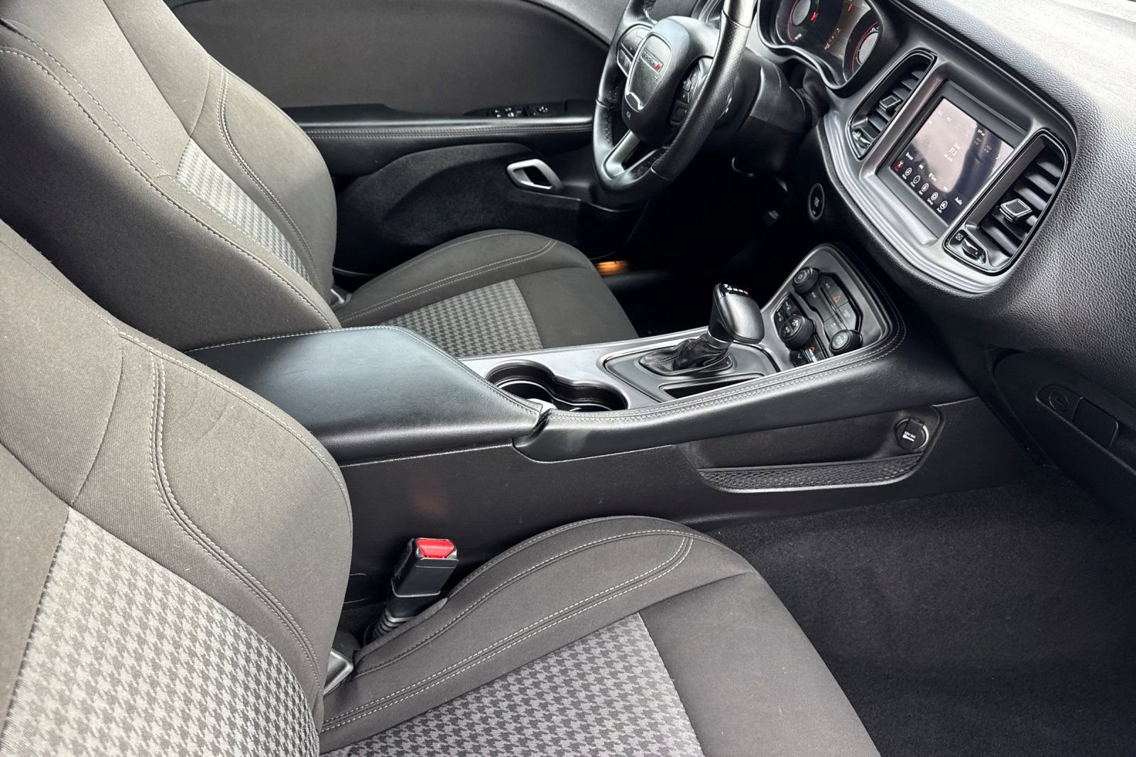 Used 2023 Dodge Challenger SXT w/ Blacktop Package image 15