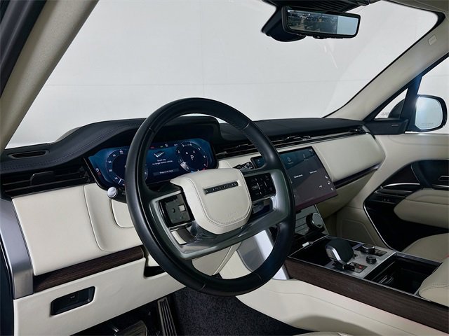 Certified 2023 Land Rover Range Rover SE image 9
