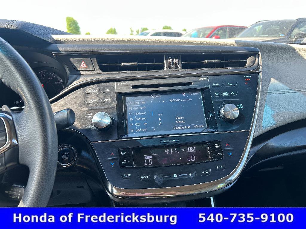 Used 2018 Toyota Avalon XLE Premium w/ All Weather Liner Package image 18