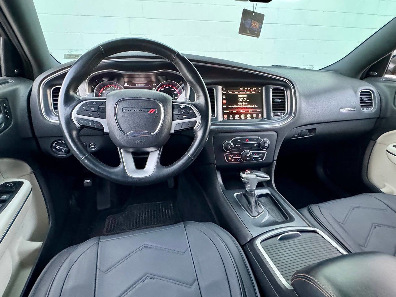 Used 2015 Dodge Charger R/T w/ Plus Group RWD image 11