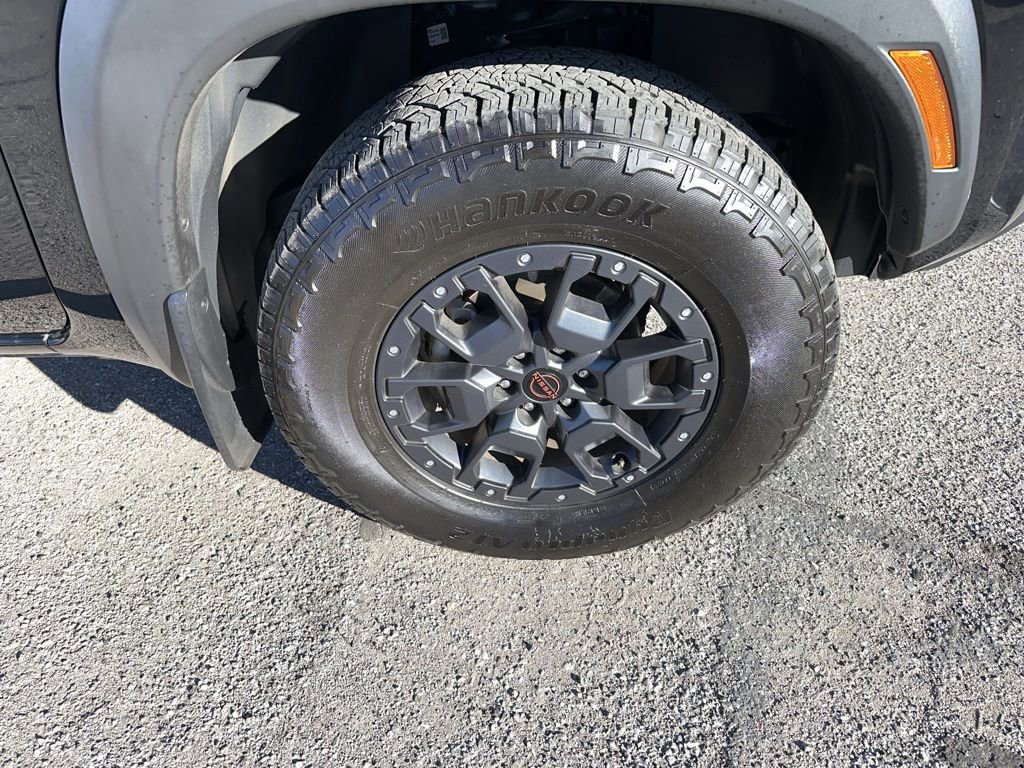 Used 2022 Nissan Frontier PRO-4X w/ Pro-4X Premium Package image 14