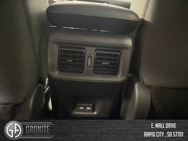 Used 2024 Toyota RAV4 XLE AWD/4WD image 33