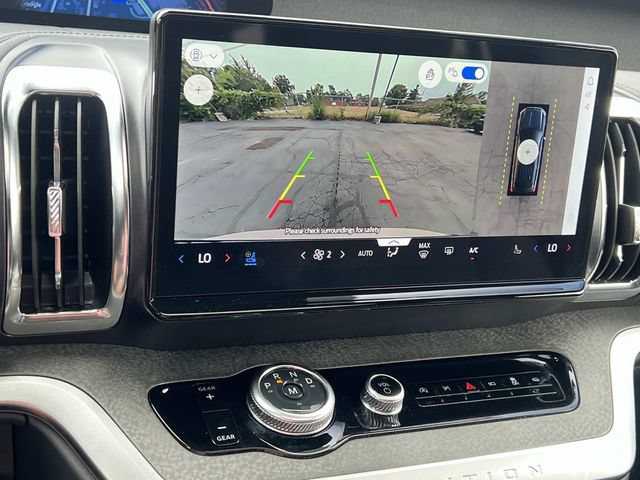 Used 2026 Ford Expedition Tremor AWD/4WD image 24