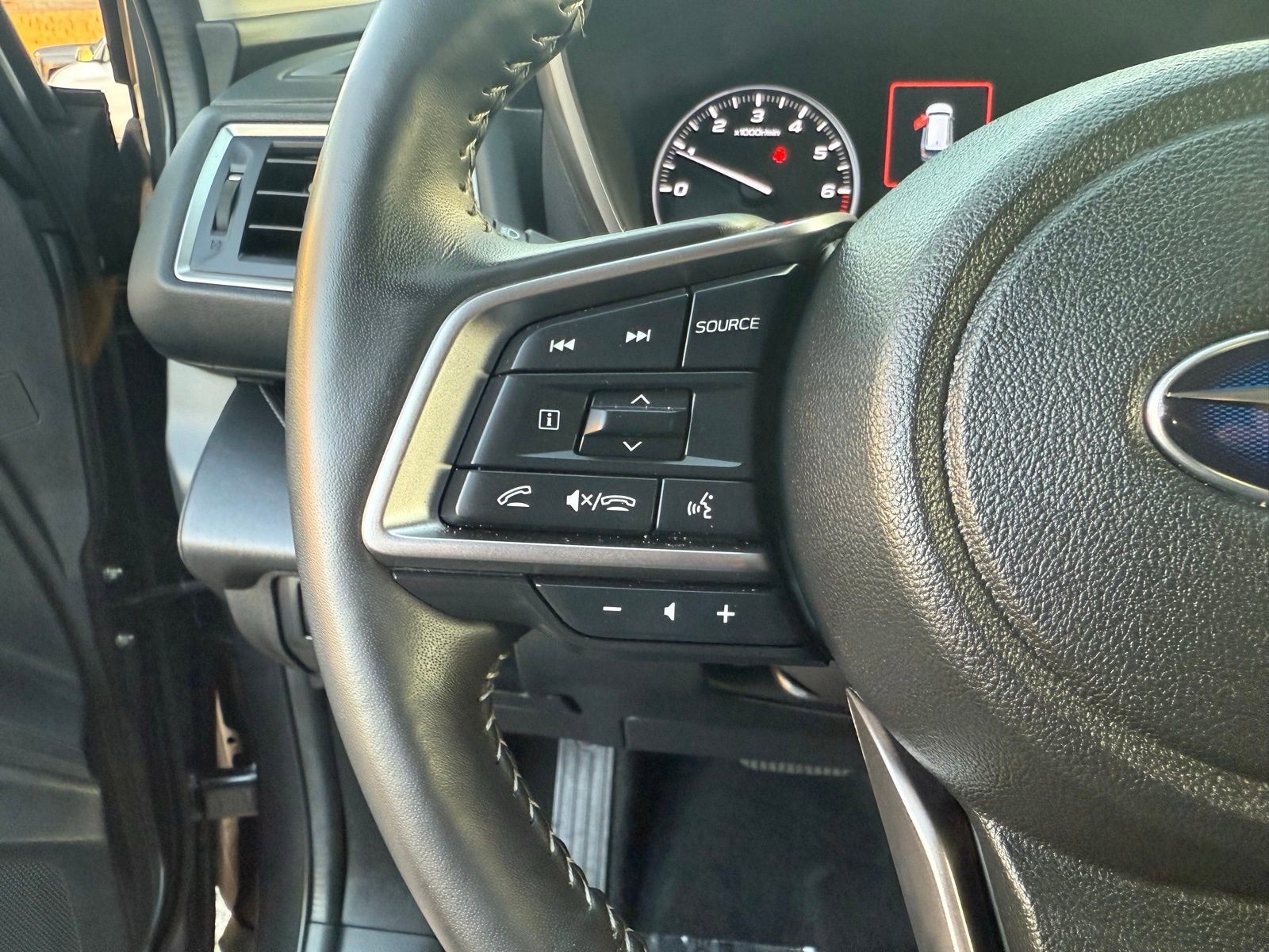 Used 2023 Subaru Ascent Touring image 26