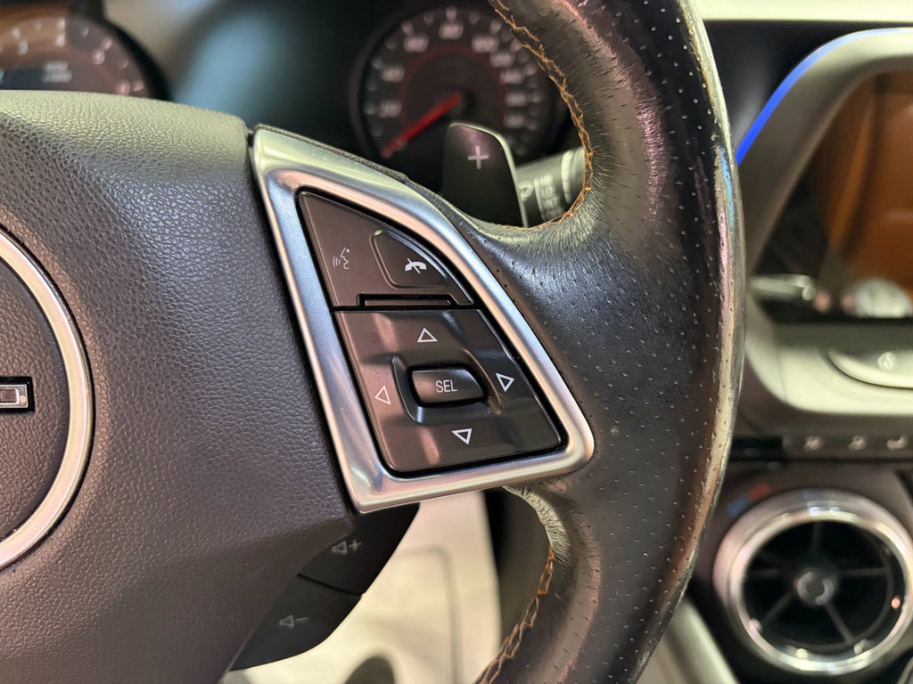 Used 2017 Chevrolet Camaro SS RWD image 13