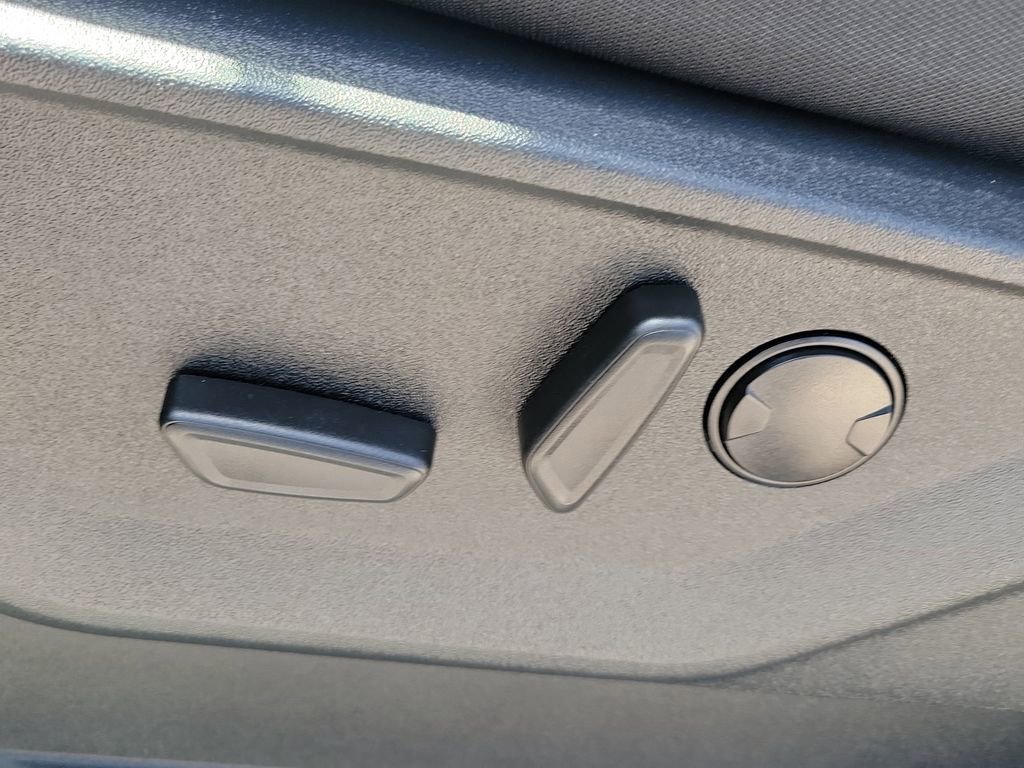 Used 2024 Ford F150 XLT w/ Equipment Group 302A MID RWD image 21