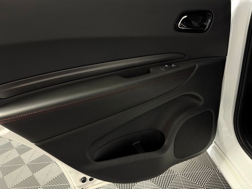 Used 2023 Dodge Durango GT RWD image 29