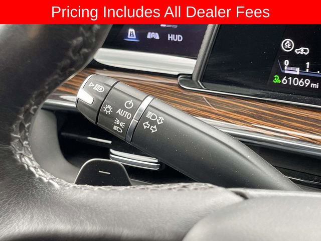 Used 2022 Cadillac Escalade Premium Luxury w/ Performance Package AWD/4WD image 35