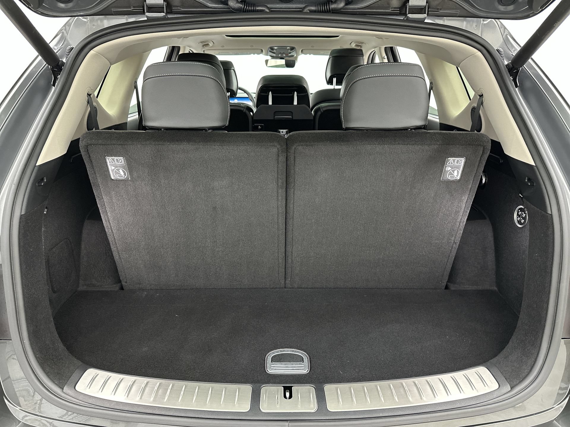 Certified 2026 Genesis GV80 2.5T Prestige AWD/4WD image 25