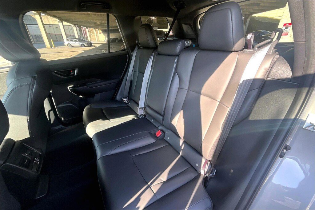 New 2026 Subaru Outback Premium image 8