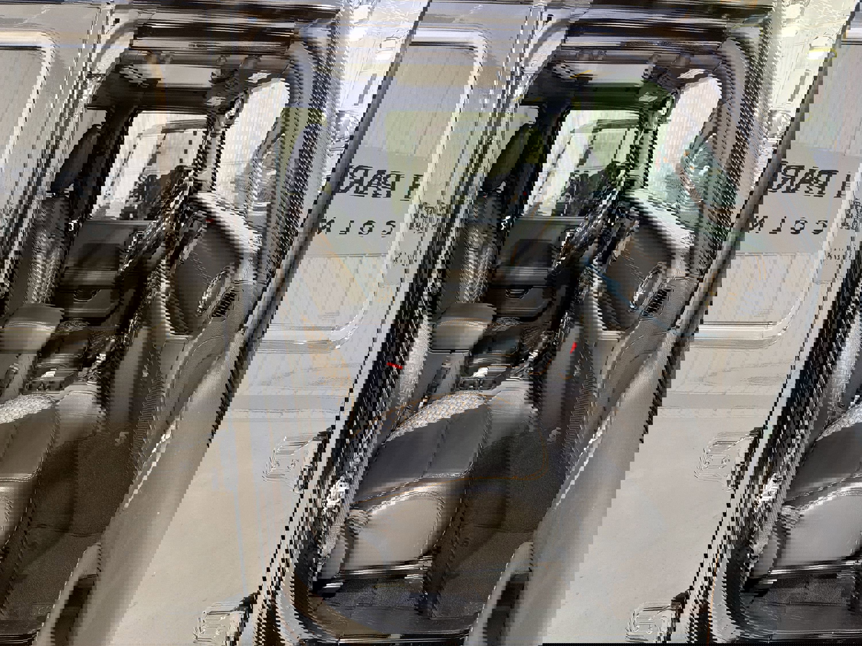 Used 2021 Jeep Wrangler Unlimited Sahara image 28