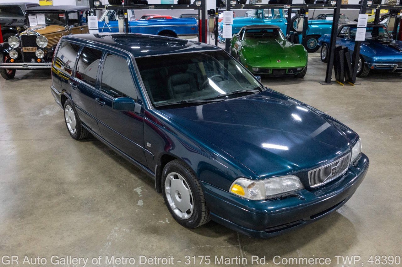 Used 1998 Volvo V70 FWD image 9