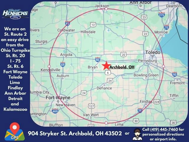 Used 2017 Ford Explorer XLT w/ XLT Technology Feature Bundle AWD/4WD image 5