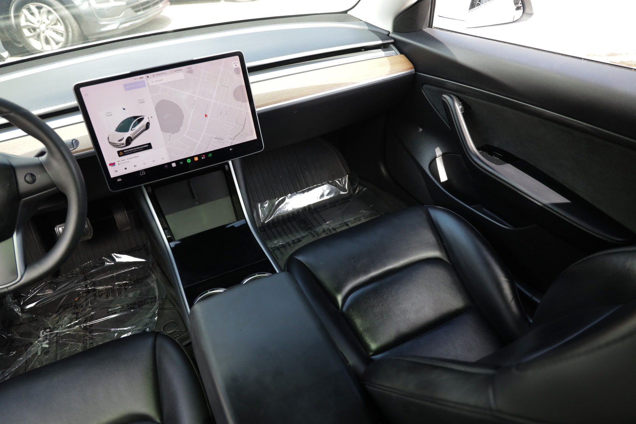 Used 2020 Tesla Model 3 Standard Range Plus RWD image 26