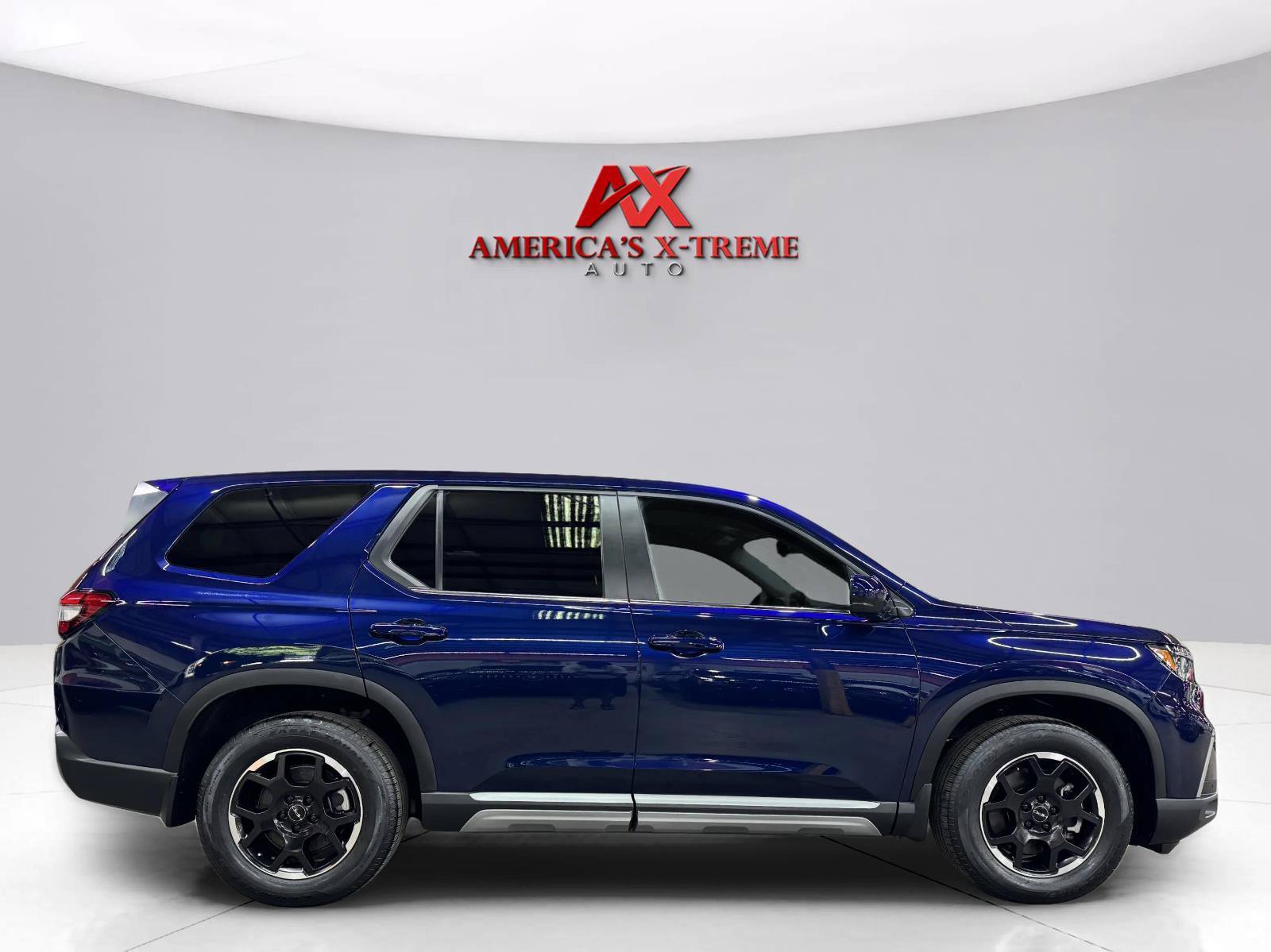 Used 2025 Honda Pilot EX-L image 7