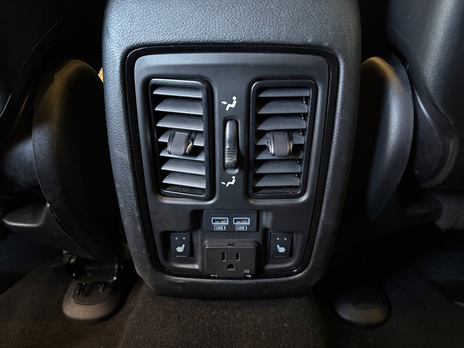 Used 2024 Dodge Durango GT image 20