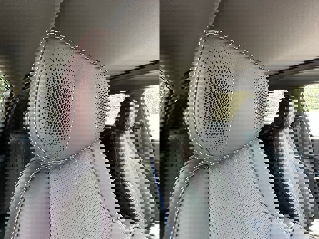 New 2025 Cadillac Lyriq Luxury image 12