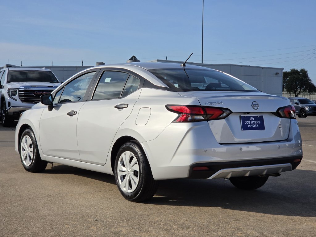 Used 2025 Nissan Versa S w/ Trunk Package FWD image 7