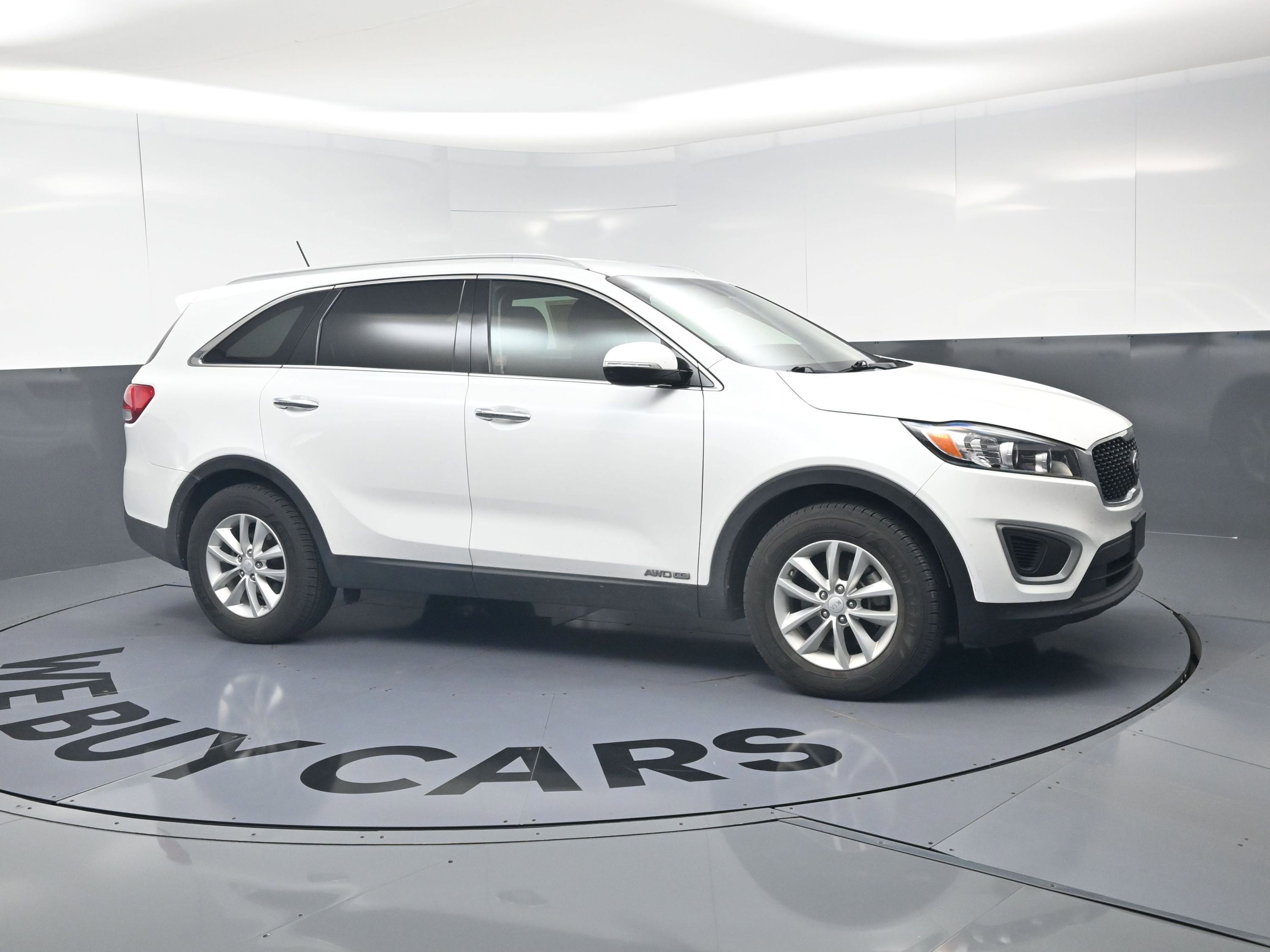 Used 2016 Kia Sorento LX AWD/4WD image 15