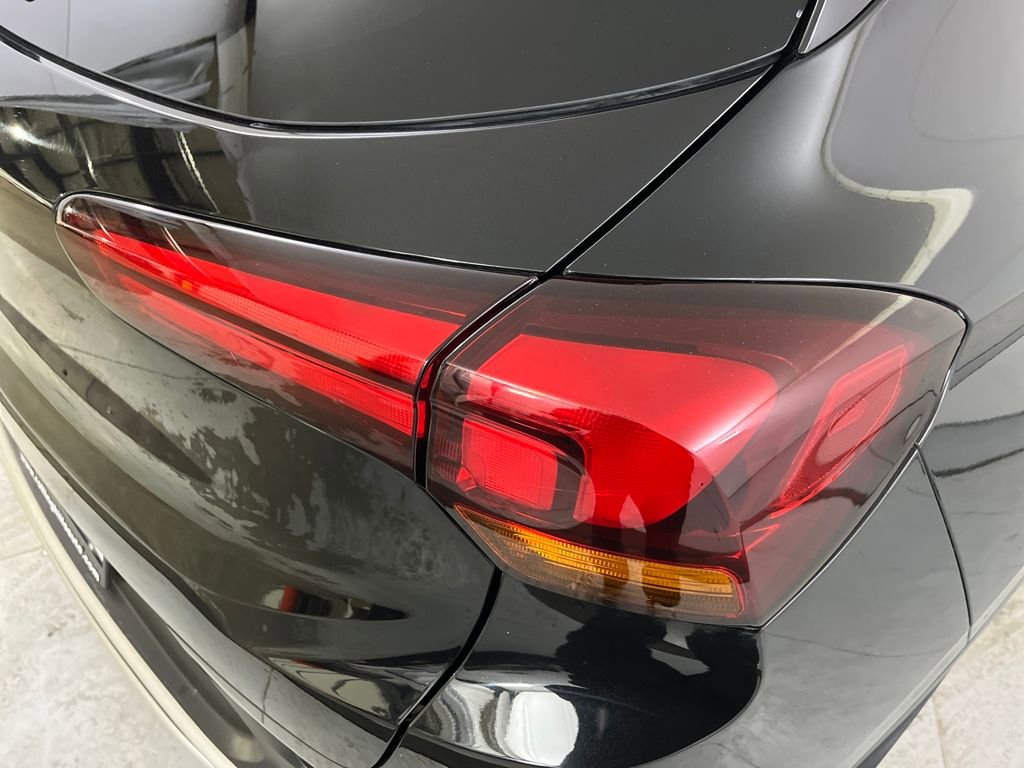 Used 2020 Buick Encore GX Select image 47