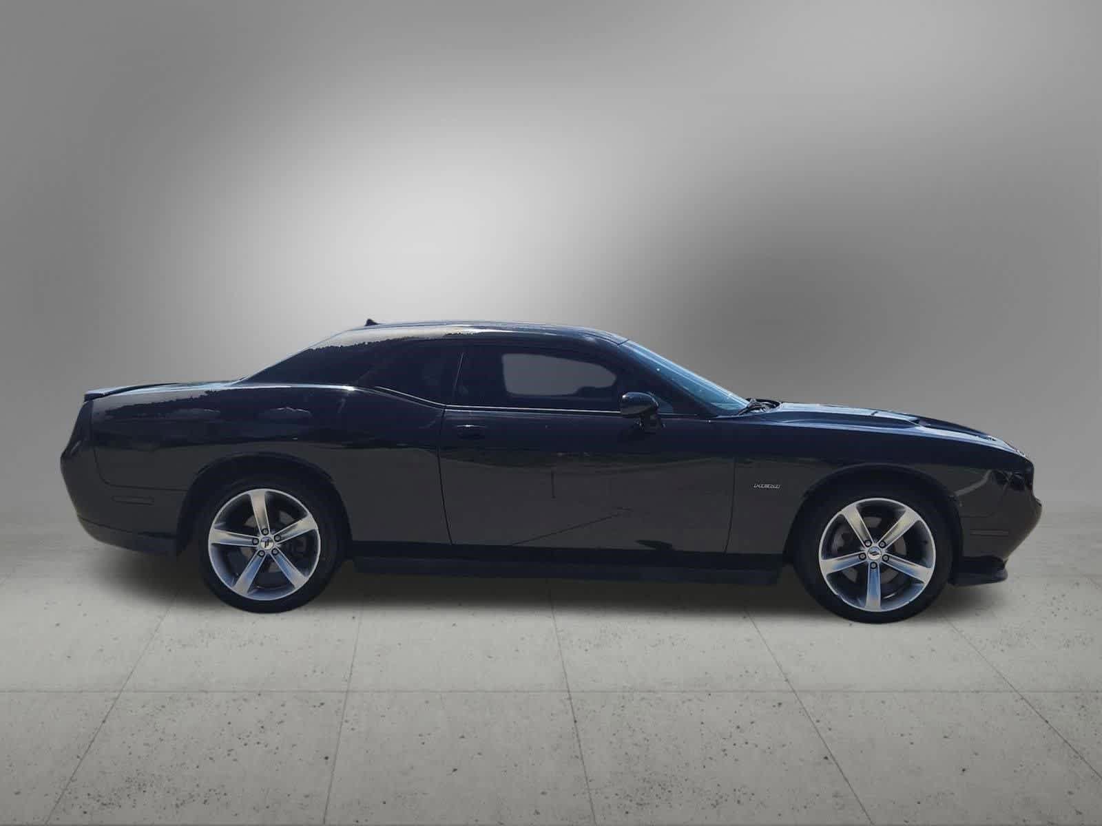 Used 2017 Dodge Challenger R/T w/ Sound Group RWD image 7