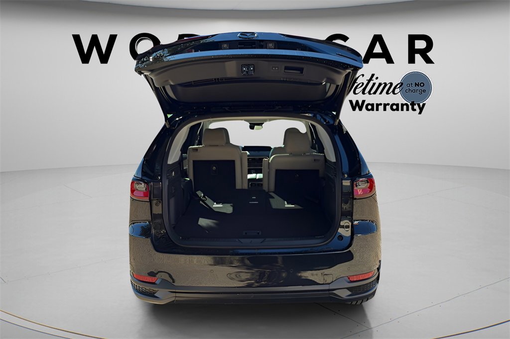 New 2026 MAZDA CX-90 Plug-In Hybrid w/Premium Sport image 16