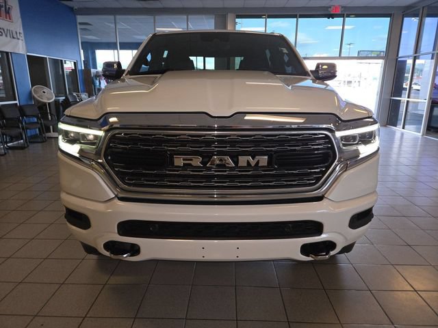 Used 2023 RAM 1500 Limited w/ Body Color Bumper Group AWD/4WD image 3