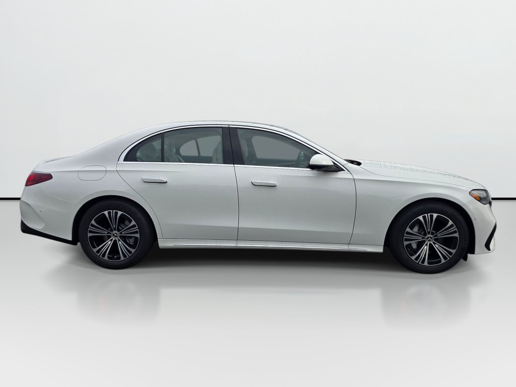 New 2027 Mercedes-Benz E 350 4MATIC Sedan image 6