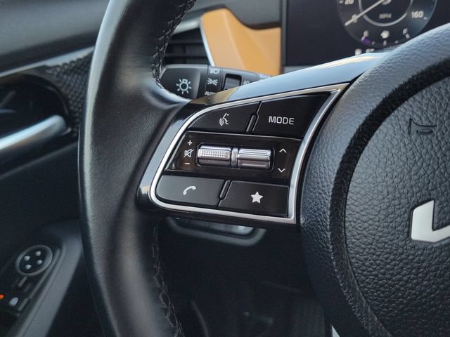 Used 2024 Kia Seltos EX AWD/4WD image 23