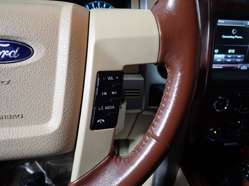 Used 2014 Ford F150 King Ranch w/ King Ranch Luxury Package AWD/4WD image 28