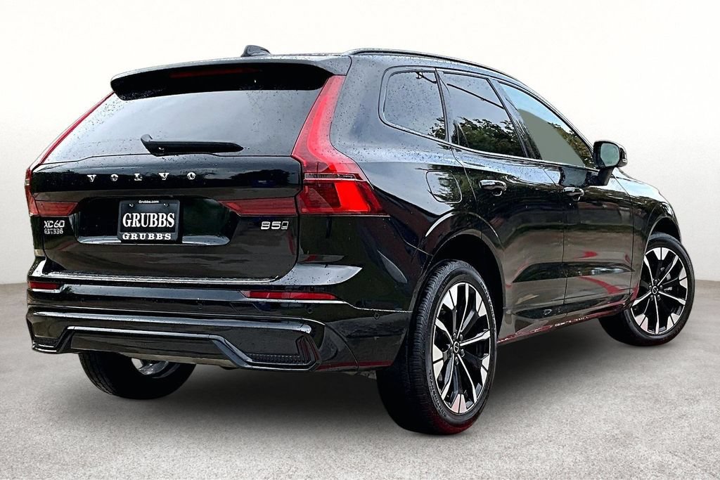 Certified 2026 Volvo XC60 B5 Plus AWD/4WD image 2