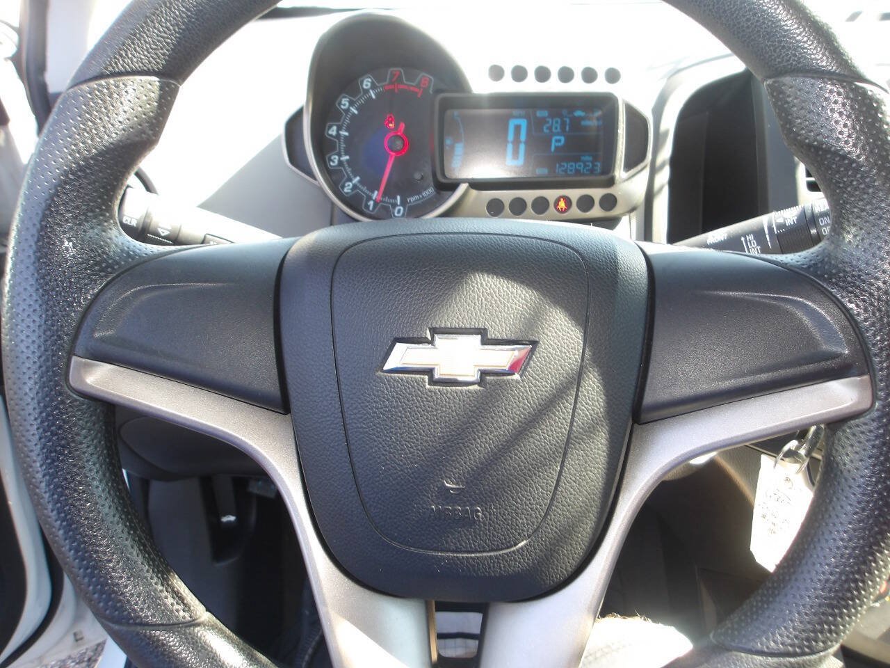Used 2012 Chevrolet Sonic LS FWD image 10