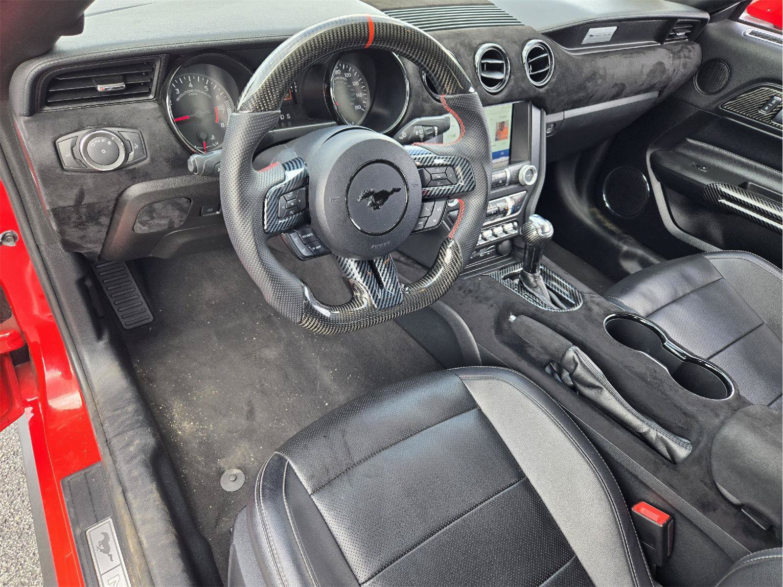 Certified 2022 Ford Mustang Premium RWD image 25