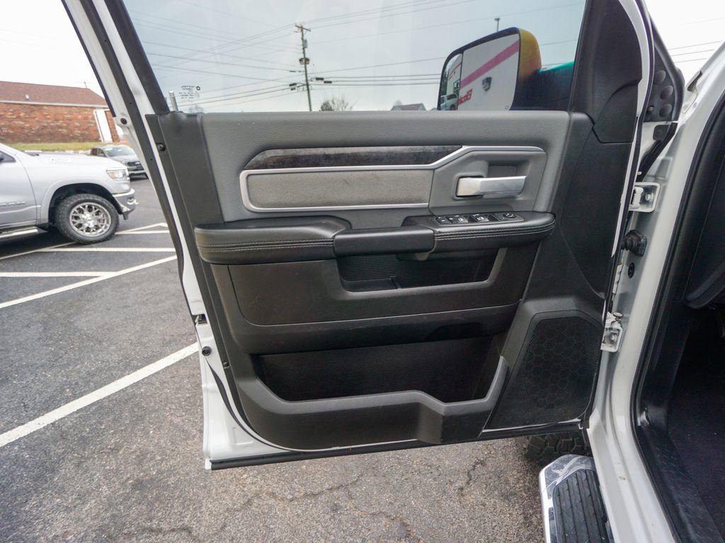 Used 2019 RAM 2500 Big Horn image 13