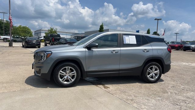 Used 2023 GMC Terrain SLE FWD image 5