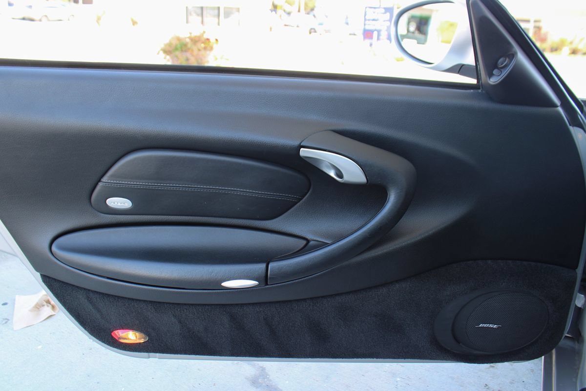 Used 2002 Porsche 911 GT3 RS image 39