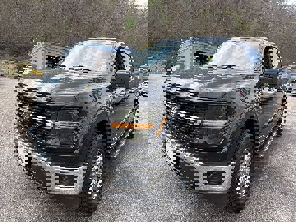 Used 2024 Ford F150 XLT w/ Mobile Office Package image 10