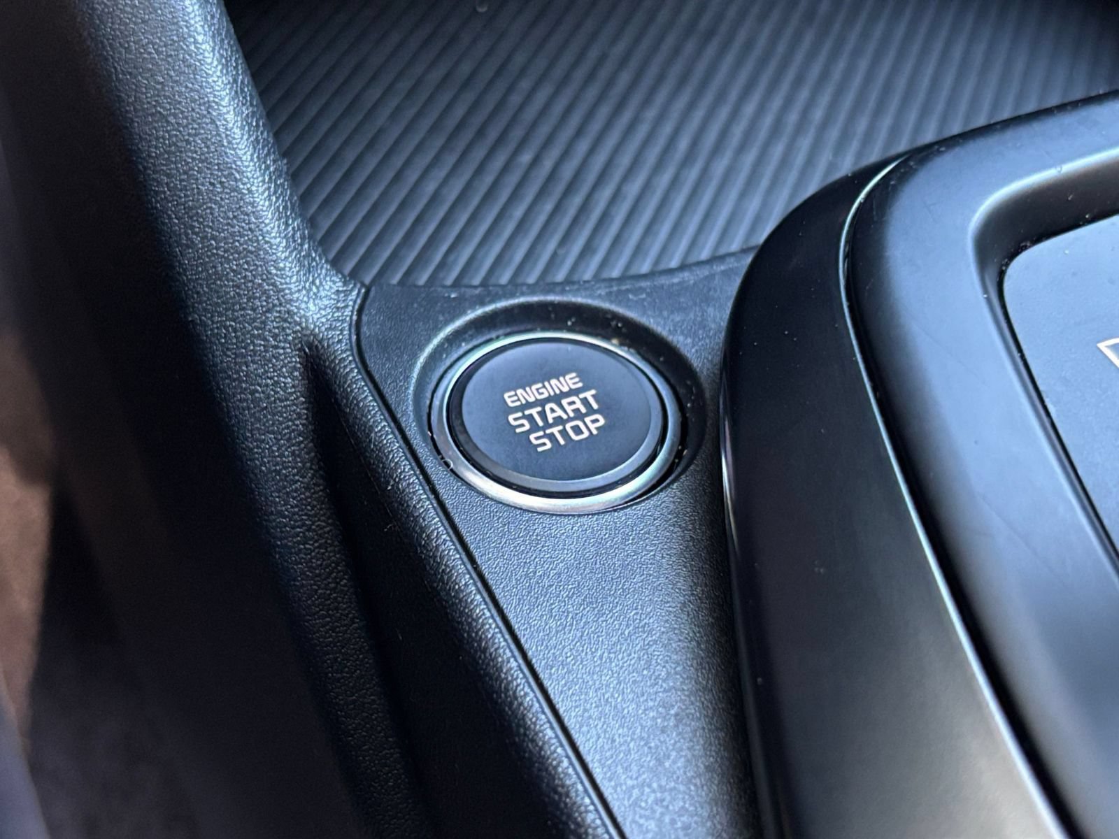 Used 2025 Kia K4 FWD image 21