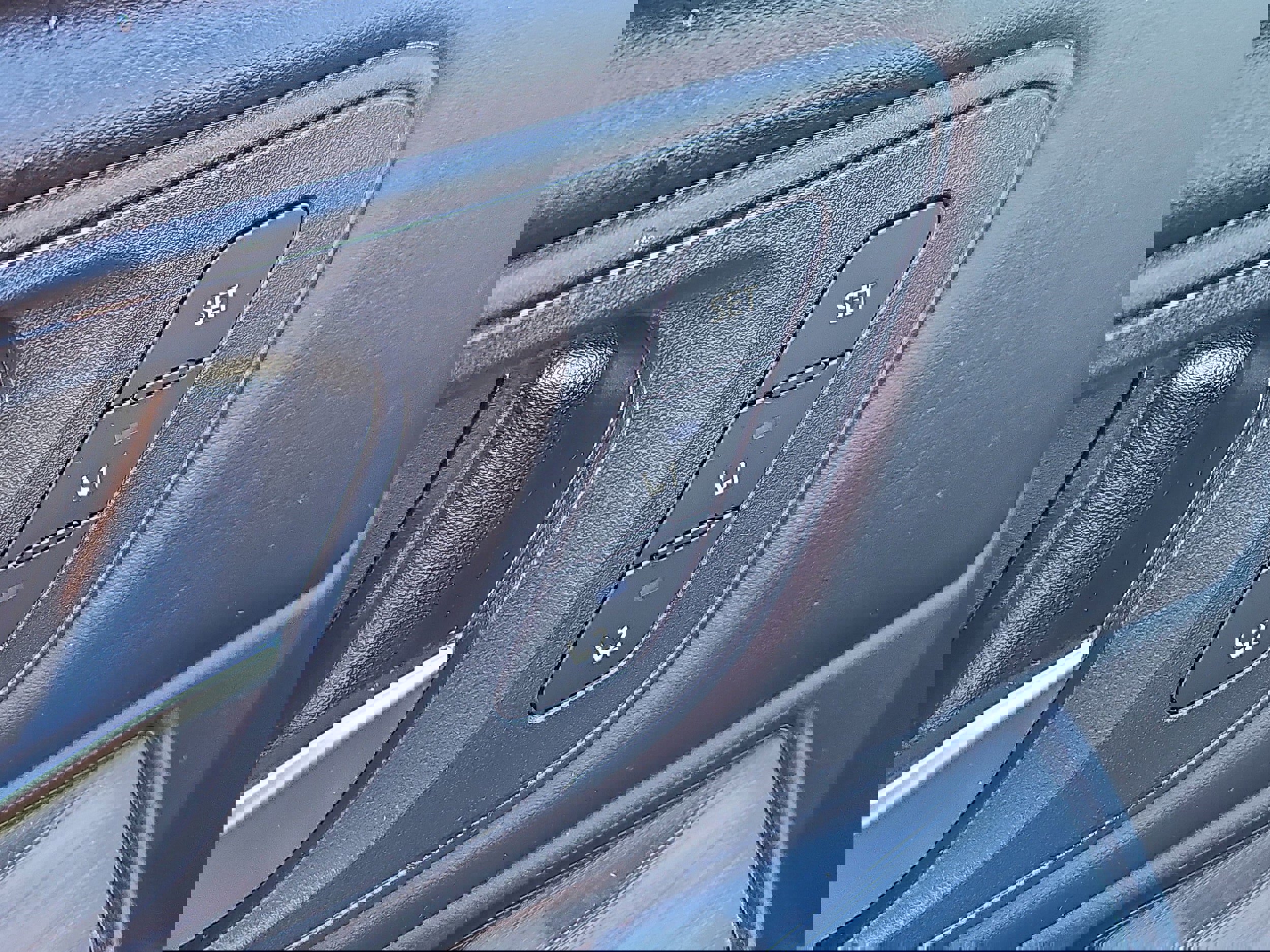 Used 2023 Nissan Rogue SL w/ SL Premium Package image 12