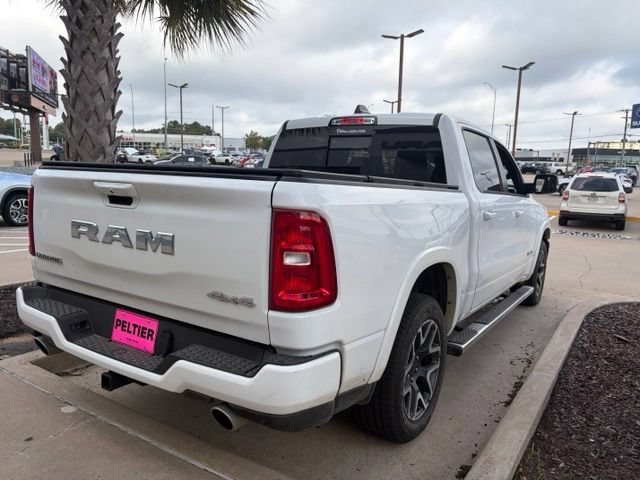 Used 2025 RAM 1500 Laramie AWD/4WD image 26