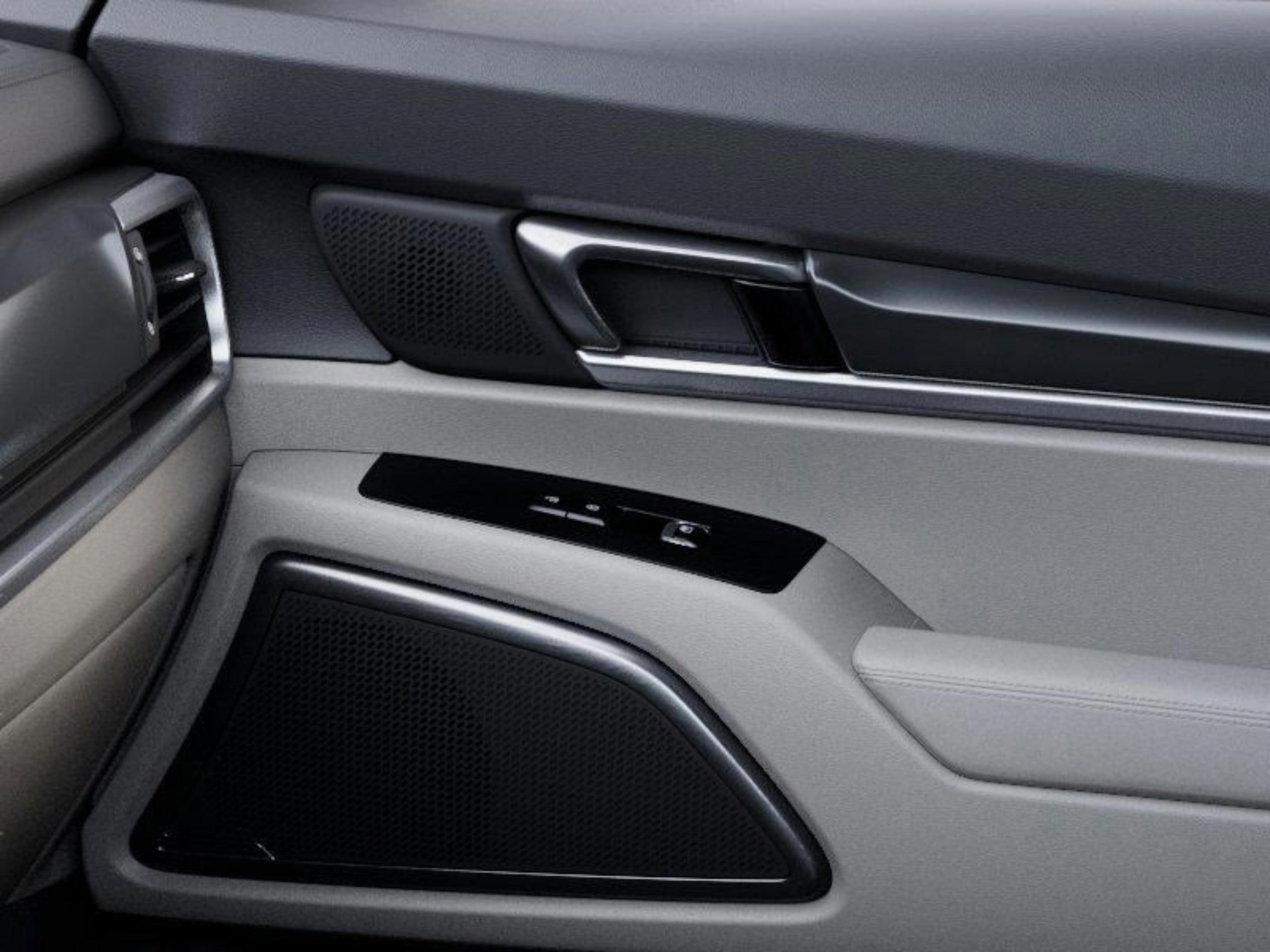 New 2025 Kia Telluride S image 25