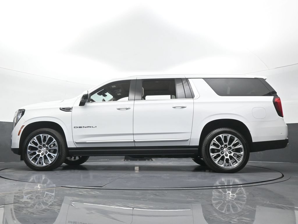 Used 2026 GMC Yukon XL Denali w/ Denali Reserve Package AWD/4WD image 70