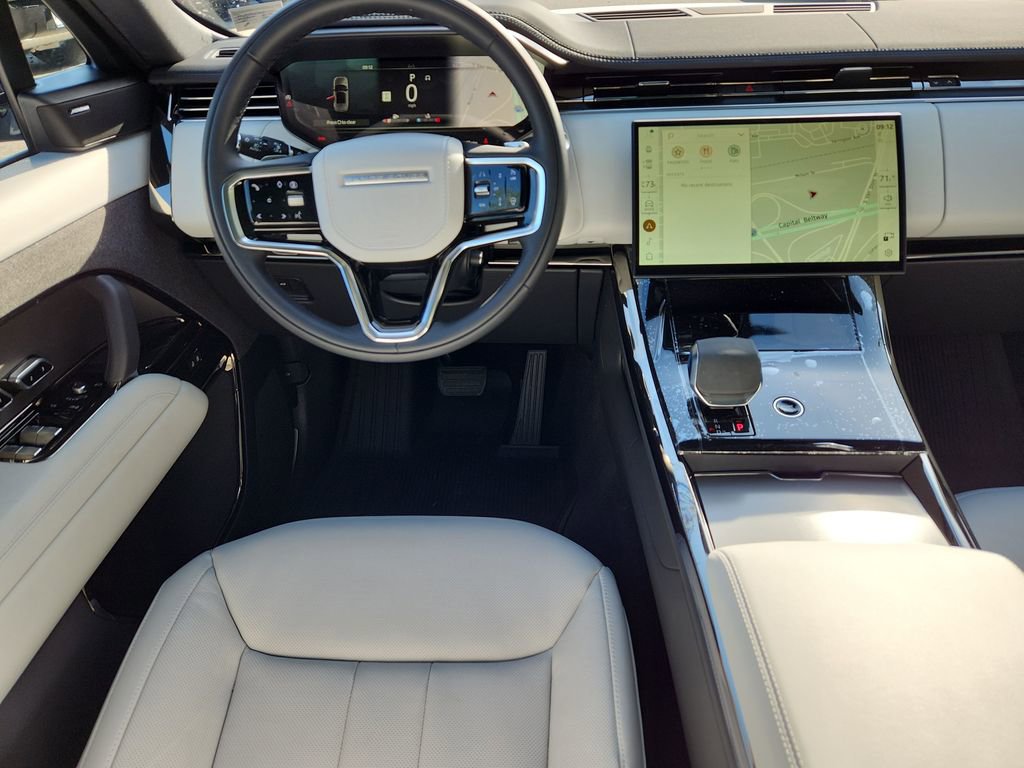 New 2026 Land Rover Range Rover Sport SE AWD/4WD image 4