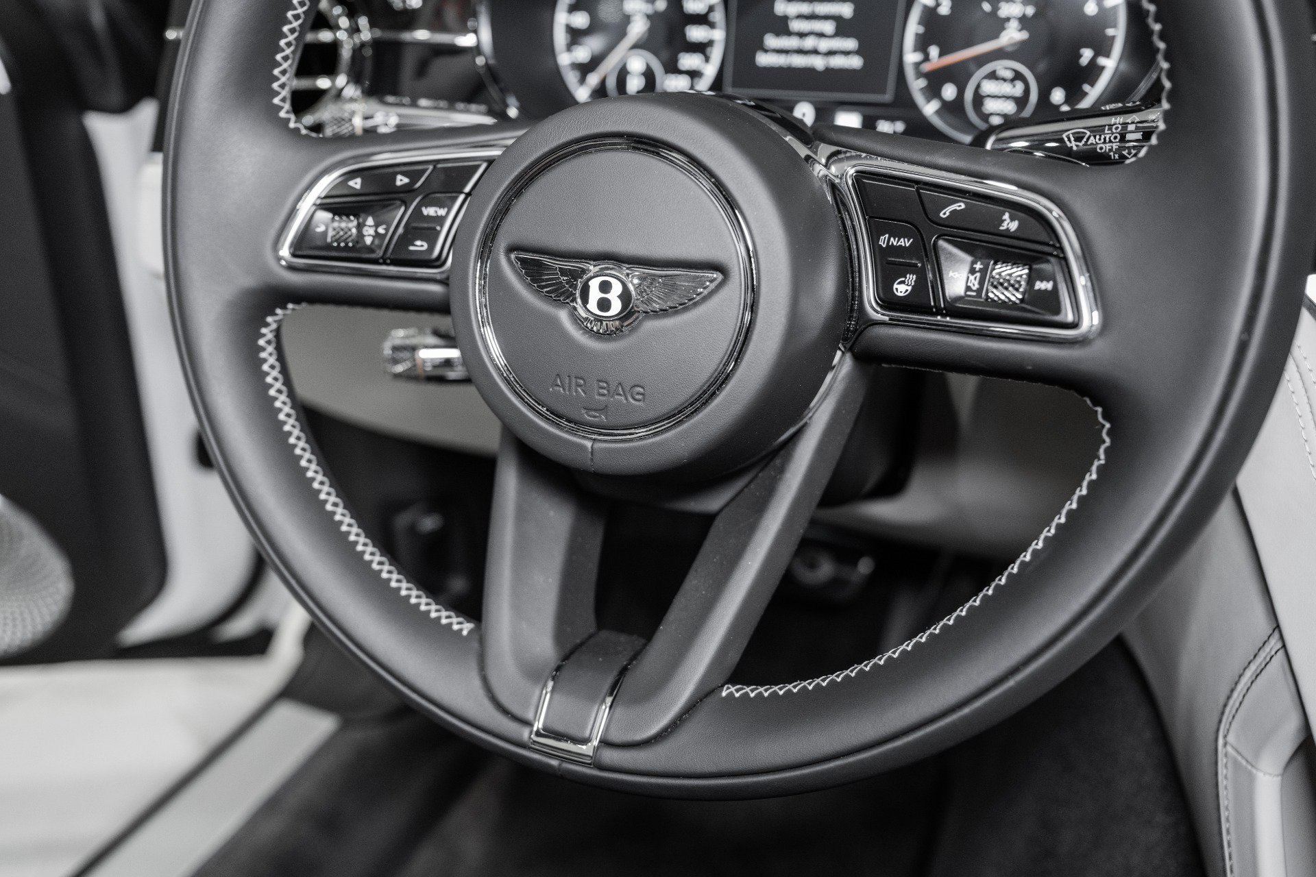 Certified 2023 Bentley Continental GT V8 AWD/4WD image 46