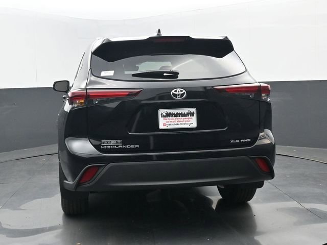 Used 2026 Toyota Highlander XLE image 20