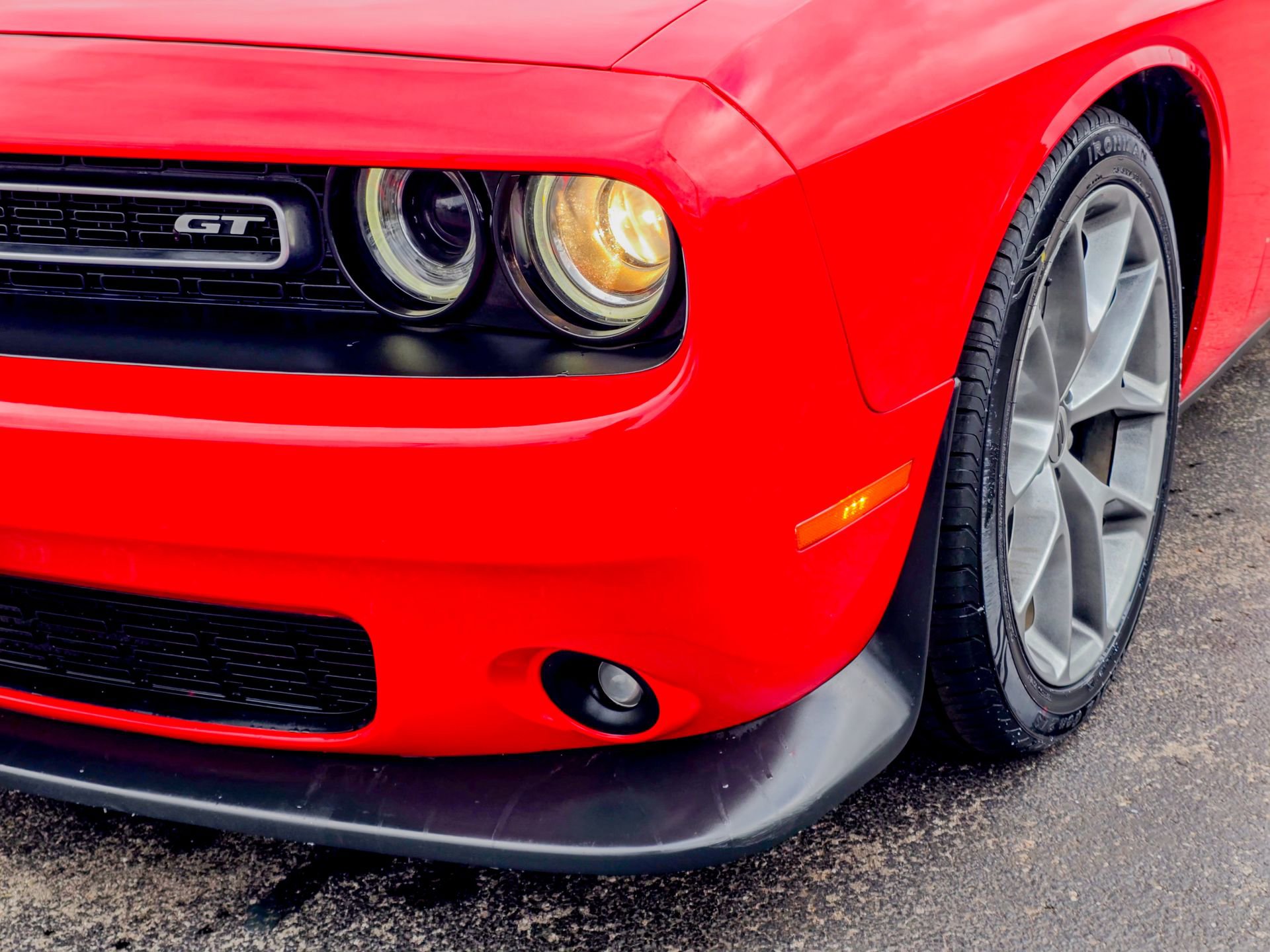 Used 2022 Dodge Challenger GT RWD image 8