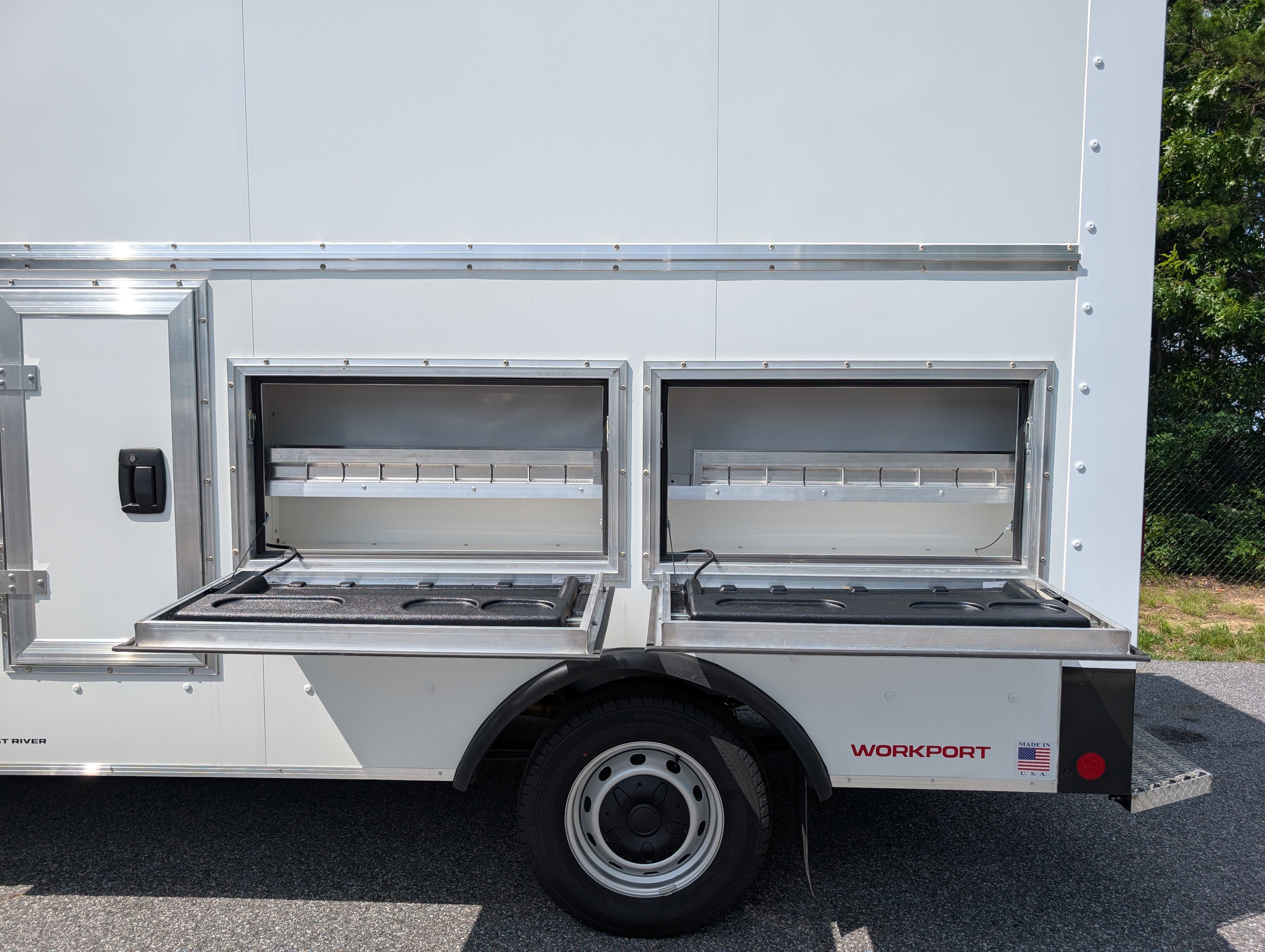 New 2025 Ford Transit 350 image 14