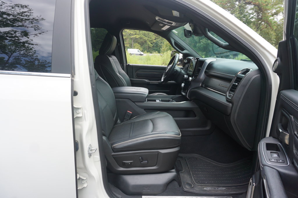Used 2020 RAM 2500 Limited RWD image 16