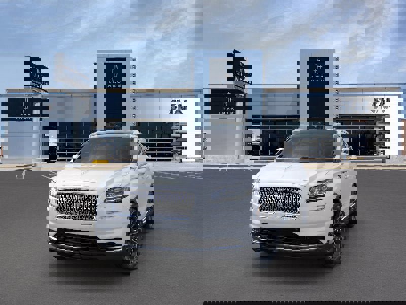 New 2022 Lincoln Nautilus Reserve w/ Equipment Group 201A image 2