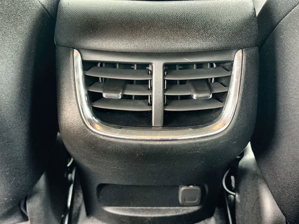 Used 2024 Chevrolet Malibu LT FWD image 22